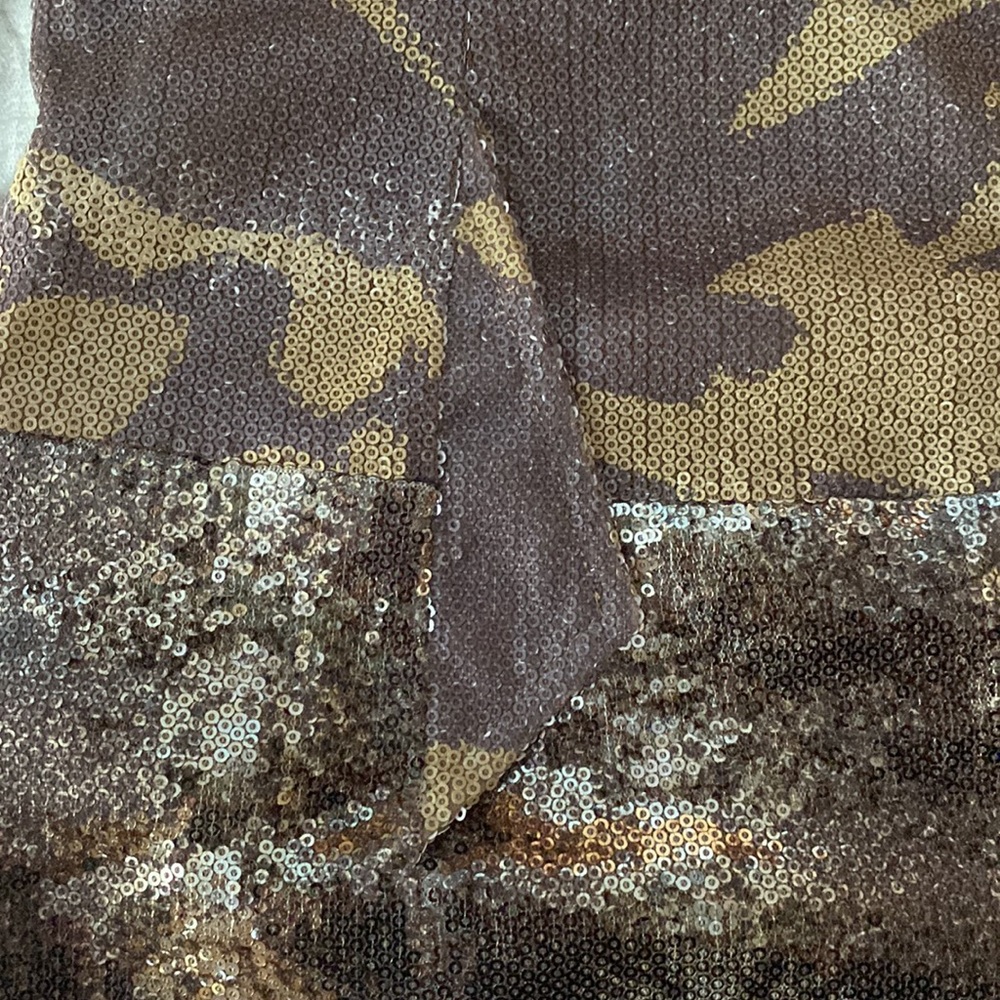 Gold and sequins Mini dress - Picture 10 of 11